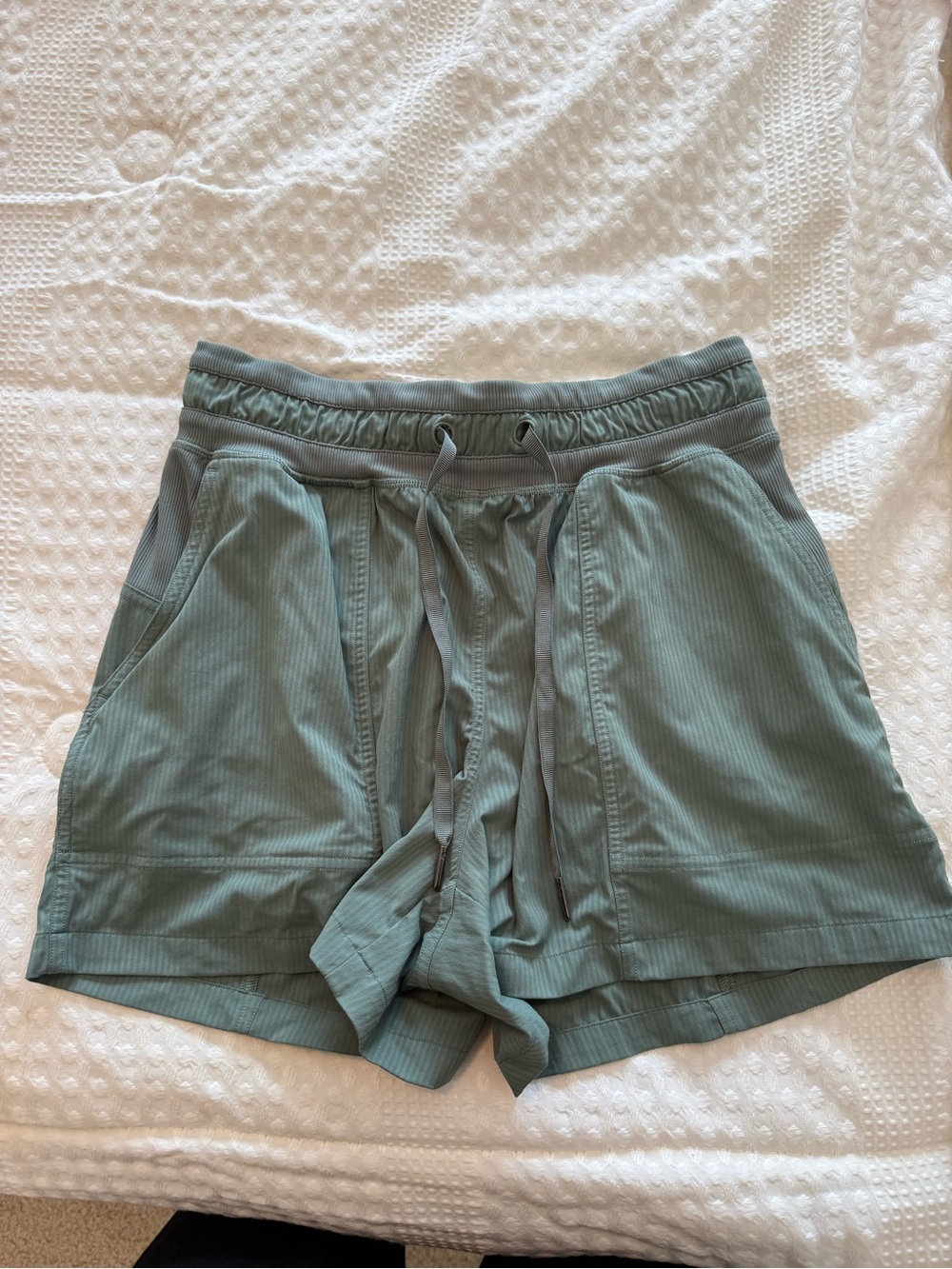 Lululemon Dance Studio Shorts Eucalyptus Grey